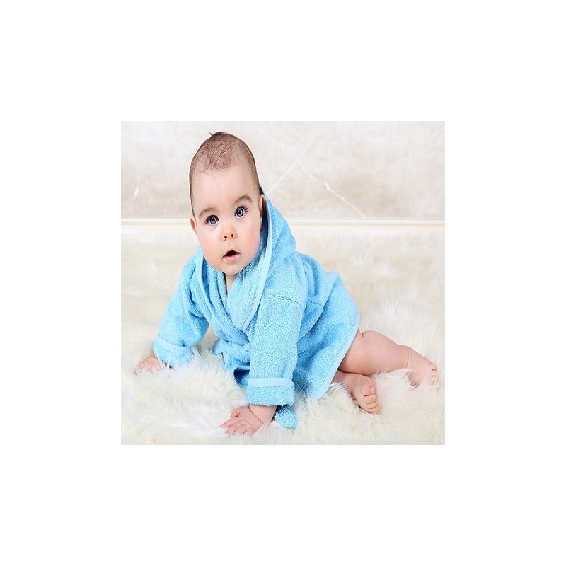 Baby badjas met naam geborduurd een leuk Kraamcadeau idee